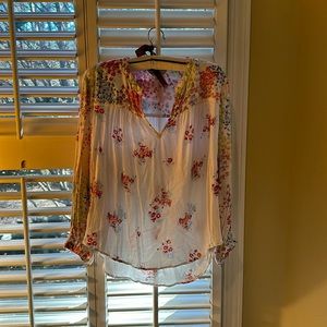 Lucky size large flower light top white pink and blue